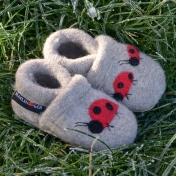 Baby Shoes in Natural Boiled Wool