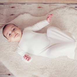 Baby Sleep-Gown in Pure Superfine Merino Wool Baby Sleep-Gown in Pure Superfine Merino Wool