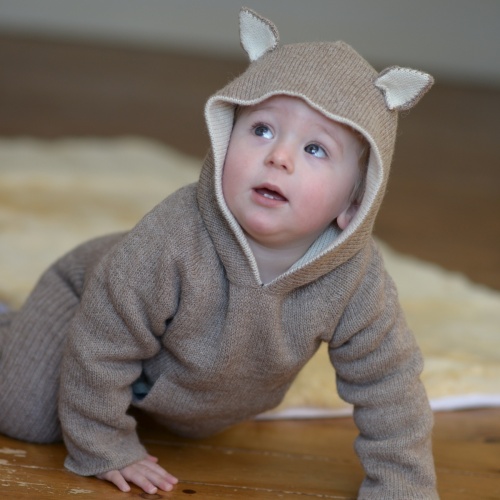 Reversible Wolf and Bear Hooded Jumper in Alpaca Reversible Wolf and Bear Hooded Jumper in Alpaca
