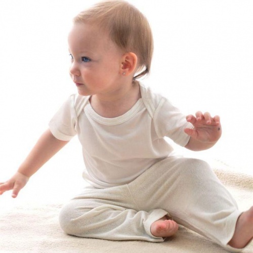 Short-Sleeved Baby Vest Top in Organic Filament Silk Short-Sleeved Baby Vest Top in Organic Filament Silk