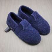 Children\'s T-bar Slippers in Boiled Wool