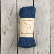 Thick-Knit Ribbed Wrist Warmers with Thumb