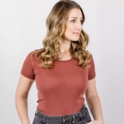 Women's Short Sleeved Tee in Merino Wool Silk Blend