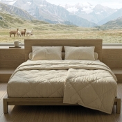 Extra Large Alpaca Filled Duvet with Organic Cotton Lining Extra Large Alpaca Filled Duvet with Organic Cotton Lining