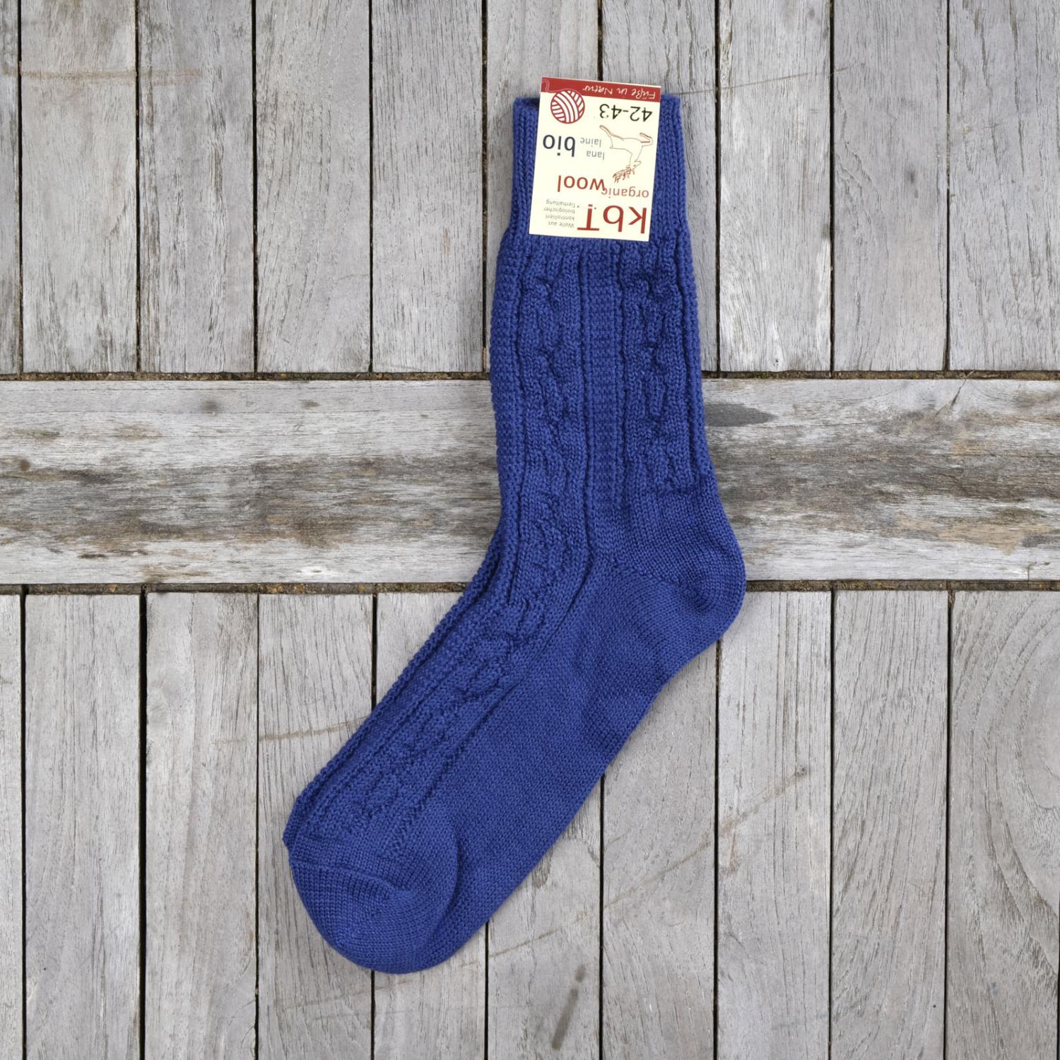 Adult's Chunky Cable Knit Socks in Organic Wool [166] £14.40