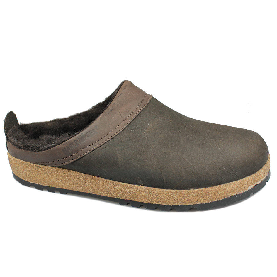 mens sheepskin clogs