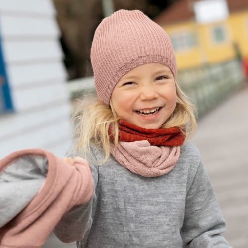 Knitted Tube Scarf in Organic Merino Wool