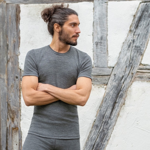 Men's Short-Sleeved Tee in Merino Wool