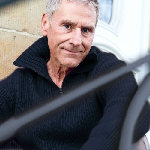 Men's Seamless Knit Jumper with Zip in Merino, Possum and Silk